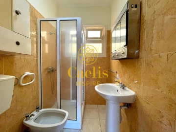 Apartamento T2 para Venda em Funchal (Santa Luzia)