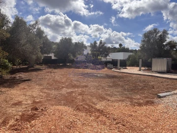 Terreno para Venda em Silves