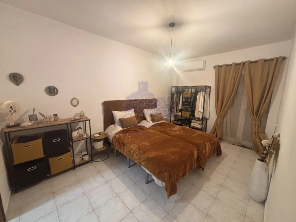 Apartamento T3 para Venda em Estômbar e Parchal Foto 4