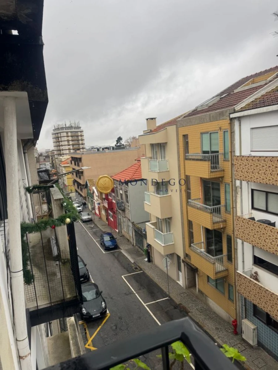 Apartamento T2 para Venda em Santa Marinha e São Pedro da Afurada Foto 2