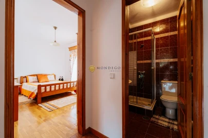 Moradia T4 para Venda em Brasfemes