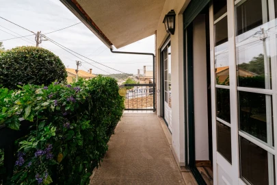 Moradia T4 para Venda em Brasfemes