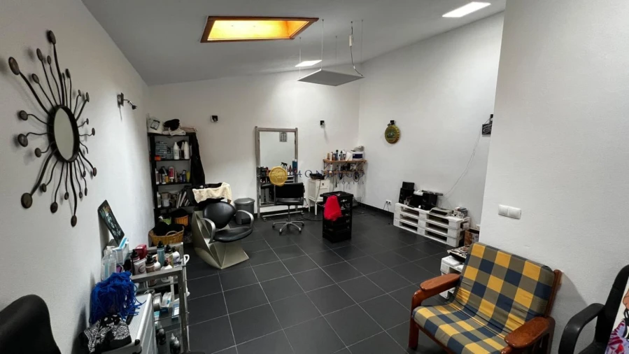 Moradia T4 para Venda em Brasfemes Foto 14