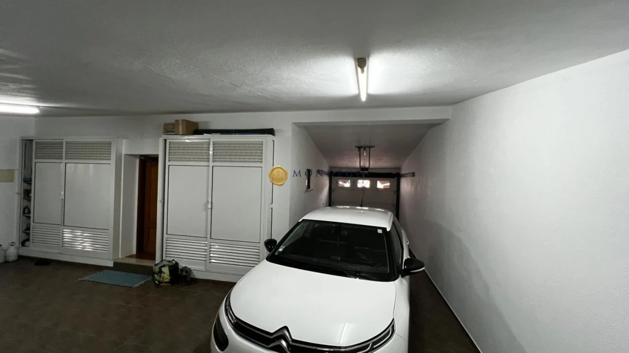 Moradia T4 para Venda em Brasfemes Foto 13