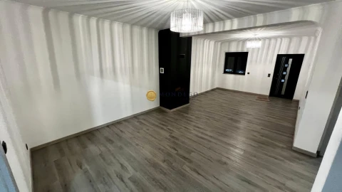 Moradia T4 para Venda em Trouxemil e Torre de Vilela