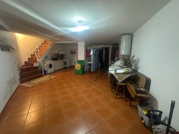 Moradia T2 para Venda em Santo Antonio dos Olivais