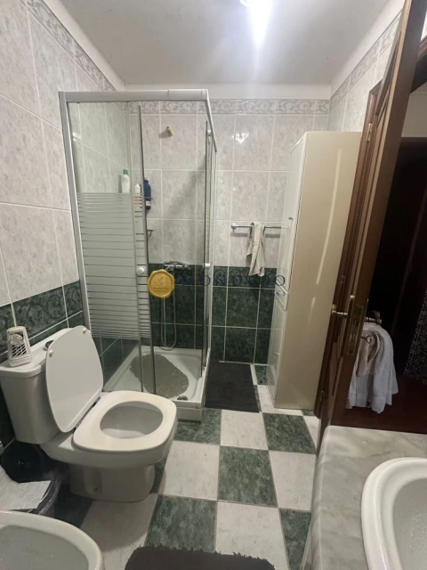 Moradia T2 para Venda em Santo Antonio dos Olivais