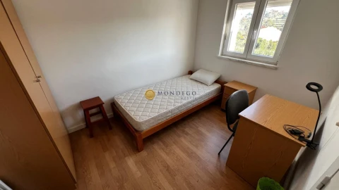 Apartamento T6 para Venda em Sé Nova, Santa Cruz, Almedina e São Bartolomeu