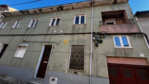 Apartamento T6 para Venda em Sé Nova, Santa Cruz, Almedina e São Bartolomeu