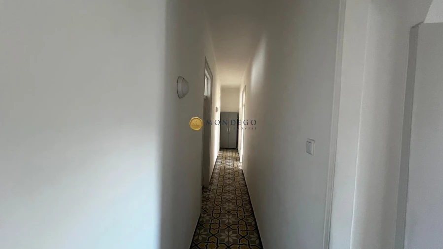 Apartamento T6 para Venda em Sé Nova, Santa Cruz, Almedina e São Bartolomeu Foto 10