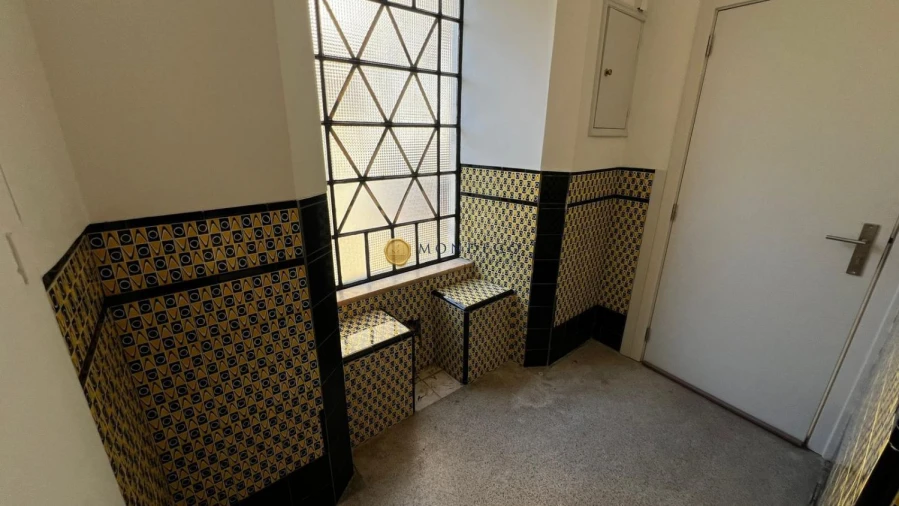 Apartamento T6 para Venda em Sé Nova, Santa Cruz, Almedina e São Bartolomeu Foto 17