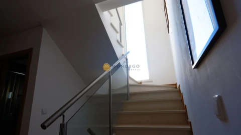 Moradia T4 para Venda em Azeitão (São Lourenço e São Simão)