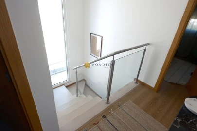 Moradia T4 para Venda em Azeitão (São Lourenço e São Simão)