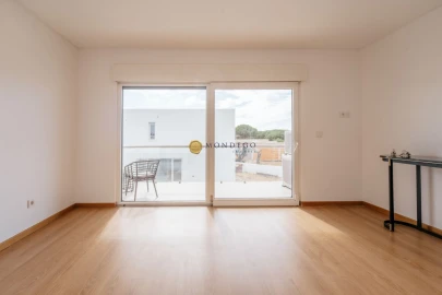 Moradia T4 para Venda em Azeitão (São Lourenço e São Simão)