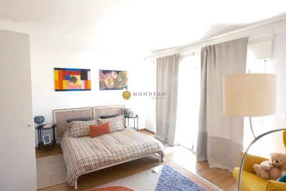 Moradia T4 para Venda em Azeitão (São Lourenço e São Simão)