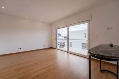 Moradia T4 para Venda em Azeitão (São Lourenço e São Simão)