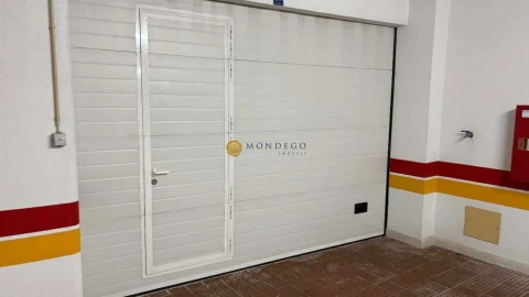 Garagem para Venda em Odivelas