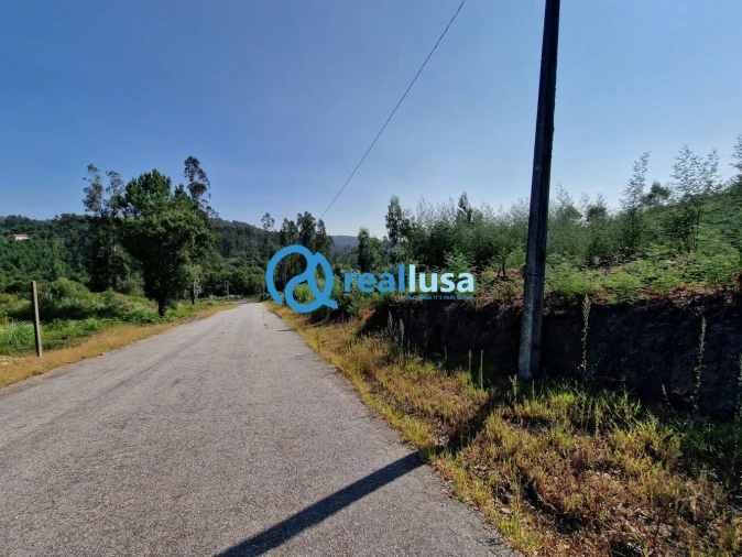 Terreno para Venda em Sandim, Olival, Lever e Crestuma Foto 4