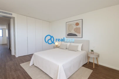 Apartamento T3 para Venda em Mafamude e Vilar do Paraíso