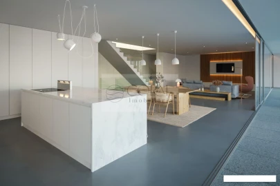 Moradia T4 para Venda em Albufeira e Olhos de Água