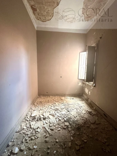 Moradia T4 para Venda em Loule (São Clemente)