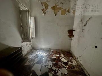 Moradia T4 para Venda em Loule (São Clemente)