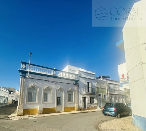 Moradia T3 para Venda em Olhão