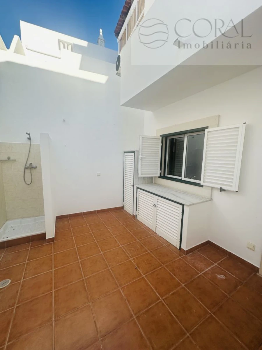 Moradia T3 para Venda em Olhão Foto 18