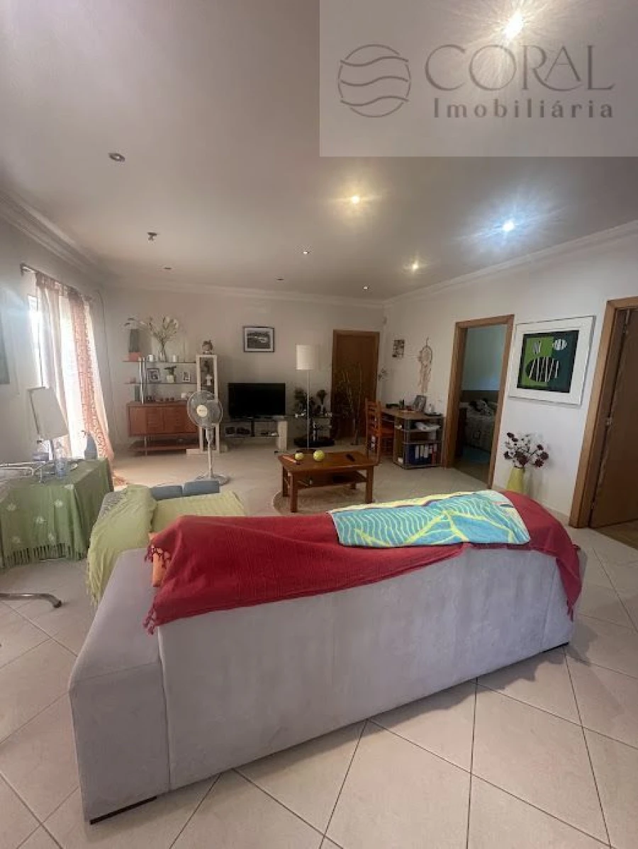 Moradia T4 para Venda em Tavira (Santa Maria e Santiago) Foto 8