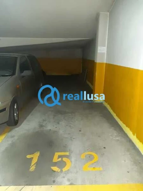 Apartamento T4 para Venda em Perafita, Lavra e Santa Cruz do Bispo