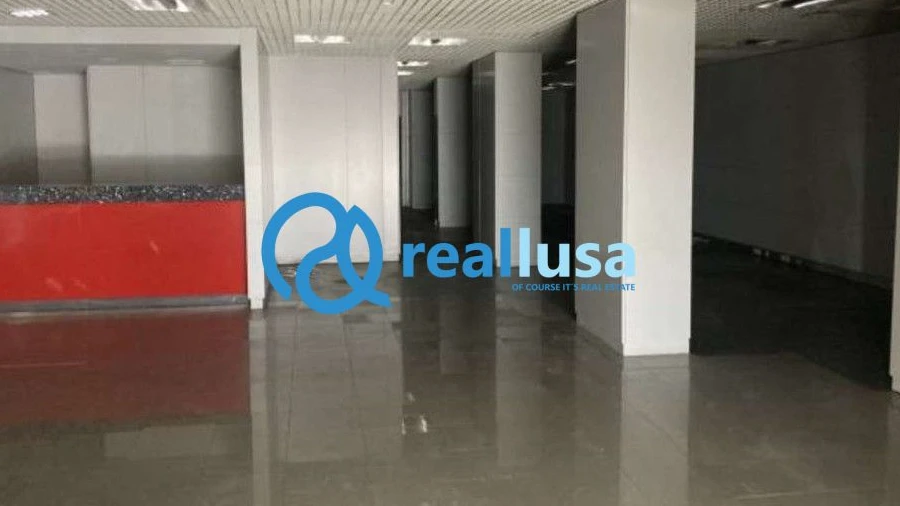 Loja para Venda em Cidade da Maia
