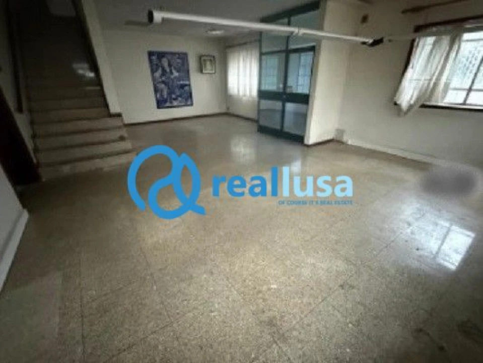 Loja para Venda em Escapães Foto 5