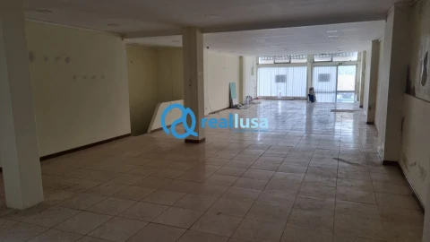 Loja para Venda em Espinho