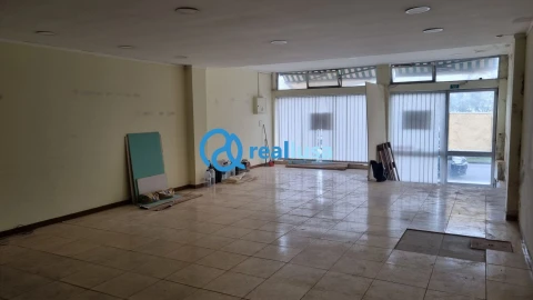 Loja para Venda em Espinho