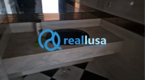 Moradia T8 para Venda em Azurem