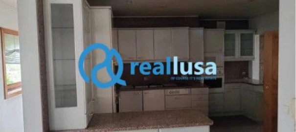 Moradia T8 para Venda em Azurem