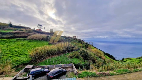 Loja para Venda em Fajã da Ovelha