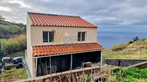 Loja para Venda em Fajã da Ovelha