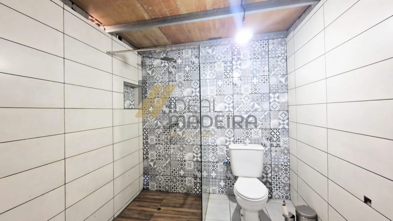 Loja para Venda em Fajã da Ovelha Foto 15