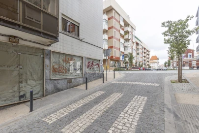 Loja para Venda em Barreiro e Lavradio