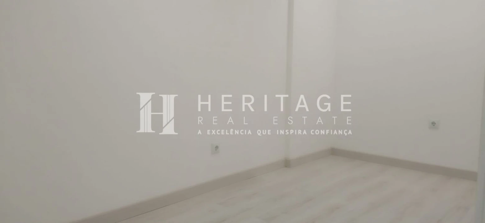 Loja para Venda em Corroios Foto 7