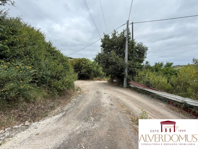 Terreno para Venda em Carvoeira e Carmões Foto 4