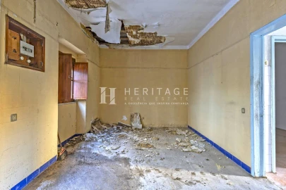 Moradia T1 para Venda em Baixa da Banheira e Vale da Amoreira