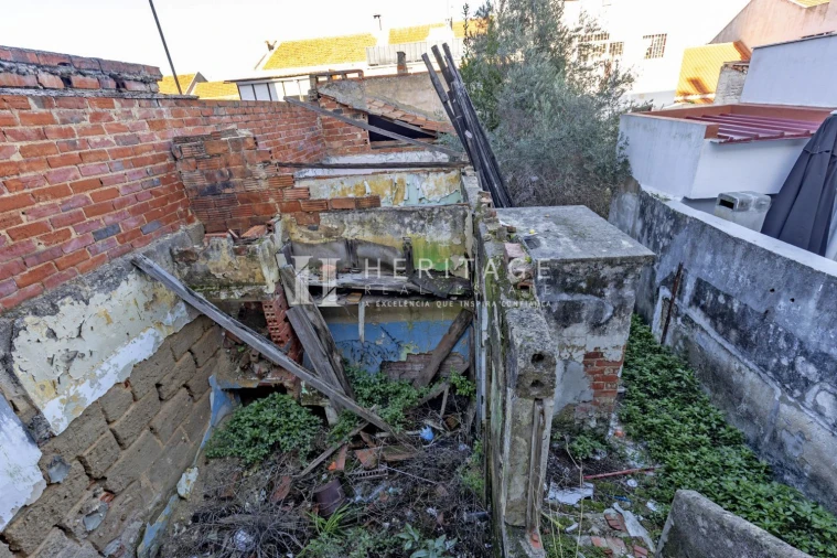 Moradia T1 para Venda em Baixa da Banheira e Vale da Amoreira Foto 22