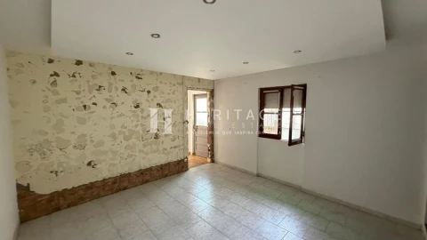 Moradia T2 para Venda em Fernao Ferro