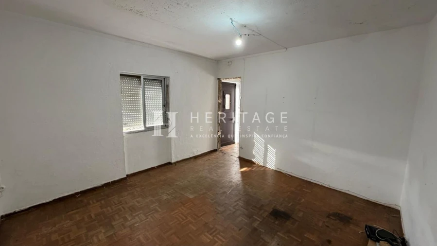 Moradia T2 para Venda em Fernao Ferro Foto 9