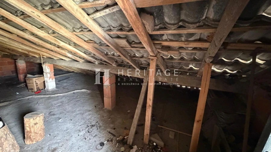 Moradia T2 para Venda em Fernao Ferro Foto 24