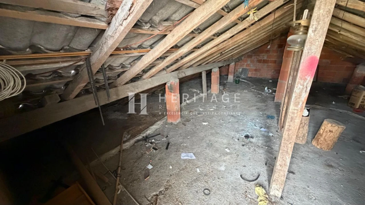 Moradia T2 para Venda em Fernao Ferro Foto 23