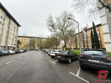 Apartamento T4 para Venda em Olivais