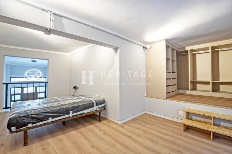 Loja para Venda em Baixa da Banheira e Vale da Amoreira Foto 7